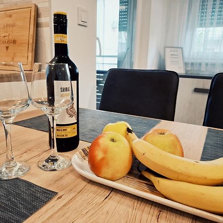 Apartman West Zen Zagreb Bagian luar foto