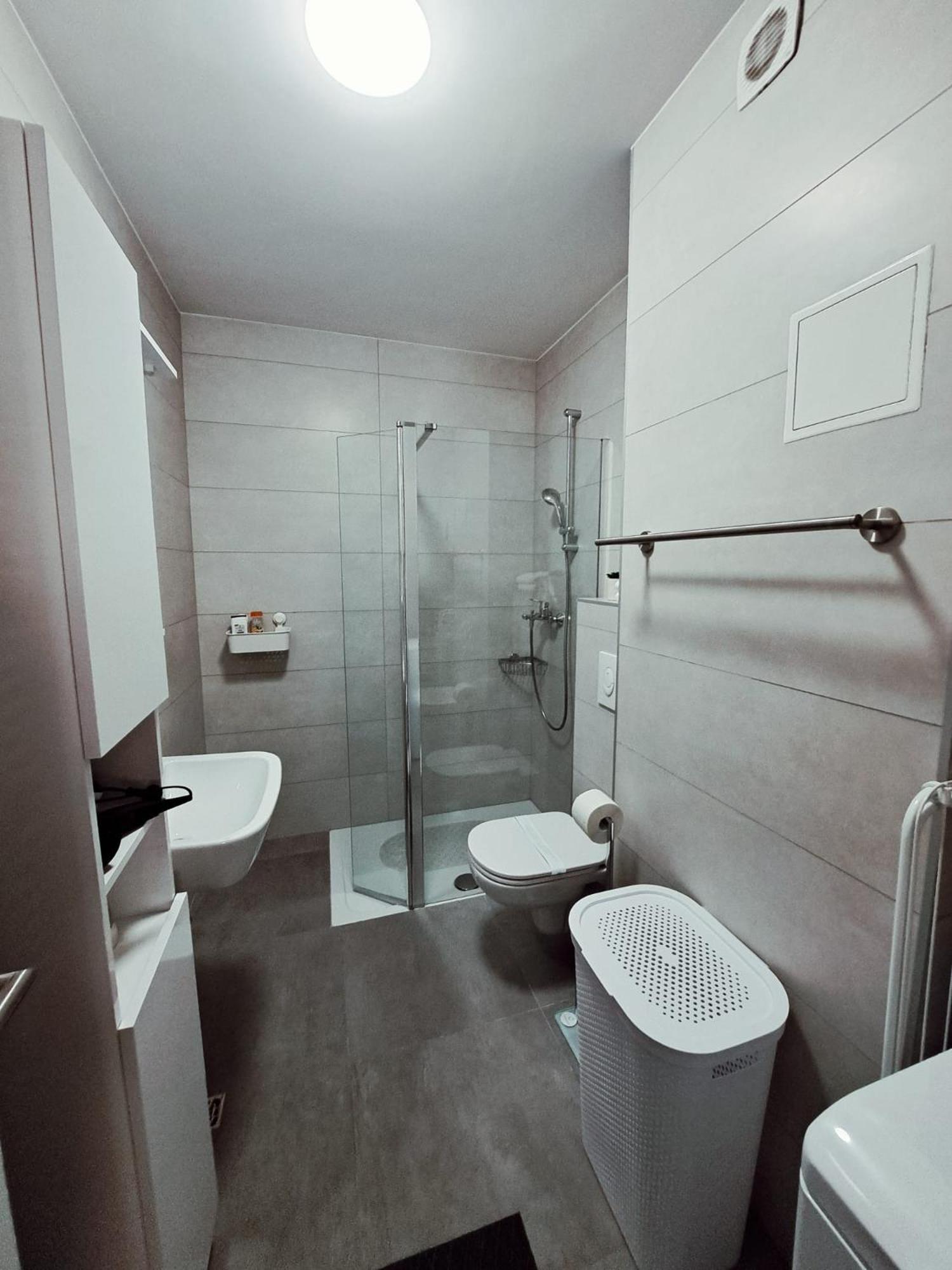 Apartman West Zen Zagreb Bagian luar foto